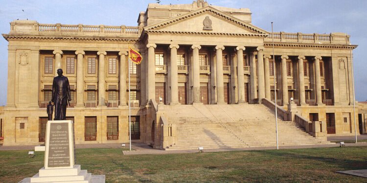 புதிய அமைச்சரவை இன்று பதவியேற்பு