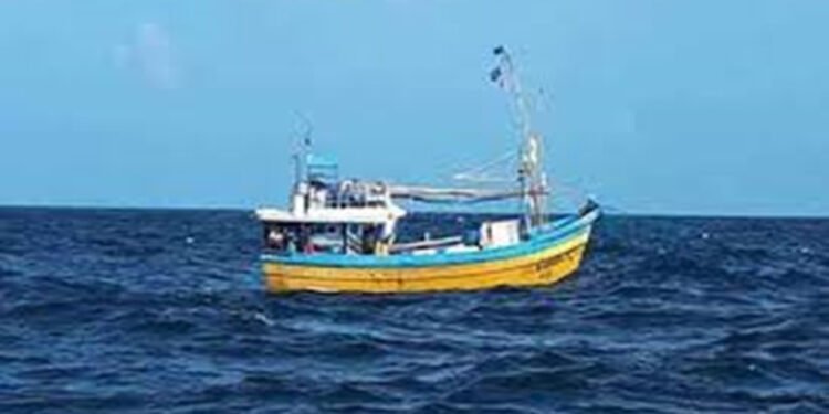 நாட்டைச் சூழவுள்ள கடற்பரப்புகளில் வானிலை மற்றும் கடல் நிலை..