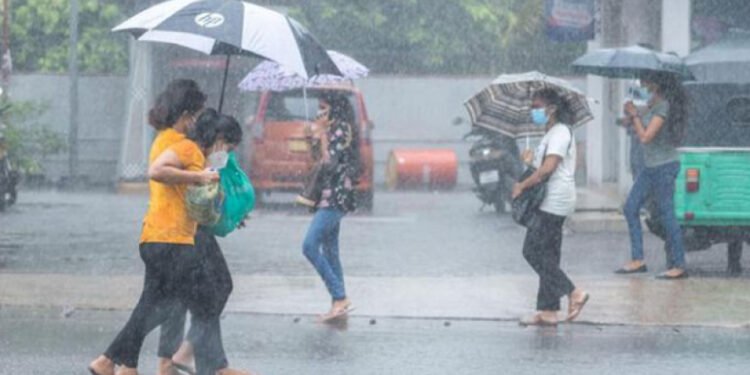 வடக்கு, கிழக்கு மாகாணங்களில் அவ்வப்போது  இடியுடன் கூடிய மழை பெய்யக் கூடிய சாத்தியம்