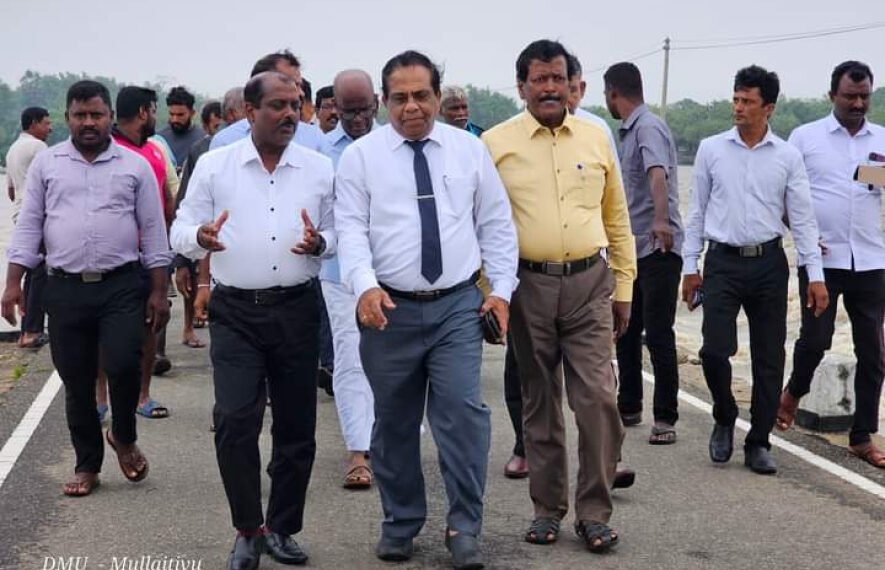 பிரதி அமைச்சர் உபாலி சமரசிங்க வட்டுவாகல் பாலத்தின் நிலை தொடர்பில் ஆராய நேரடி கள விஜயம்
